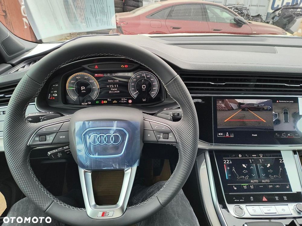 Audi Q7 - 11