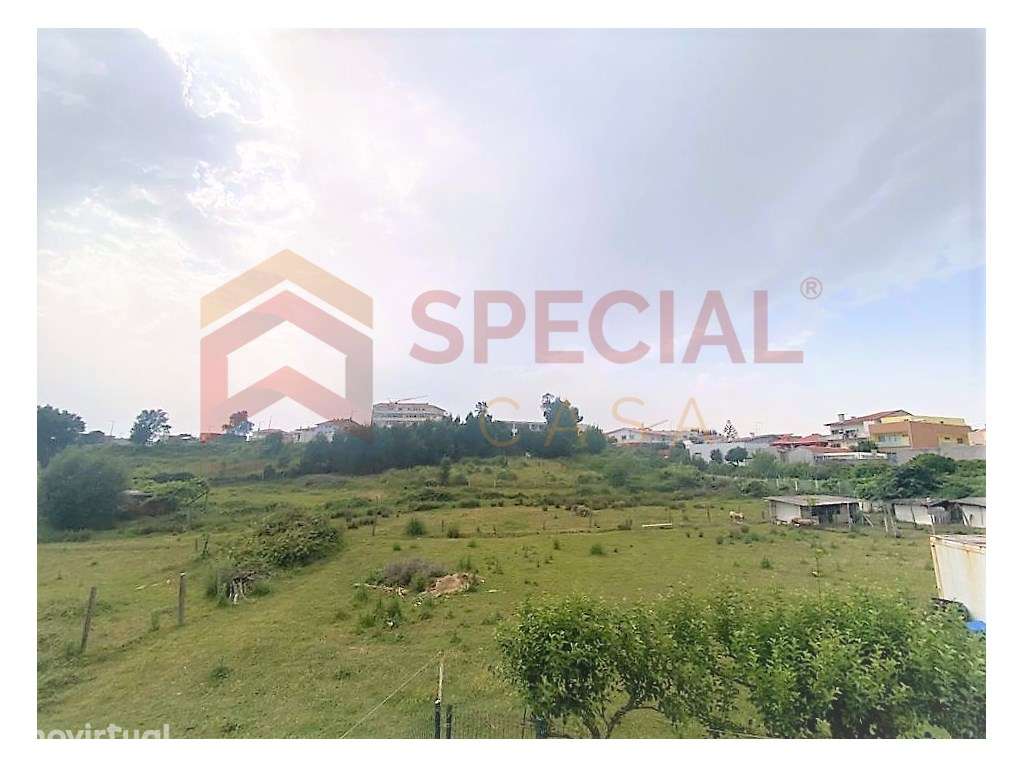 Terreno para venda, em Vilar do Paraíso, Vila Nova de Gaia, Porto. - Grande imagem: 3/12