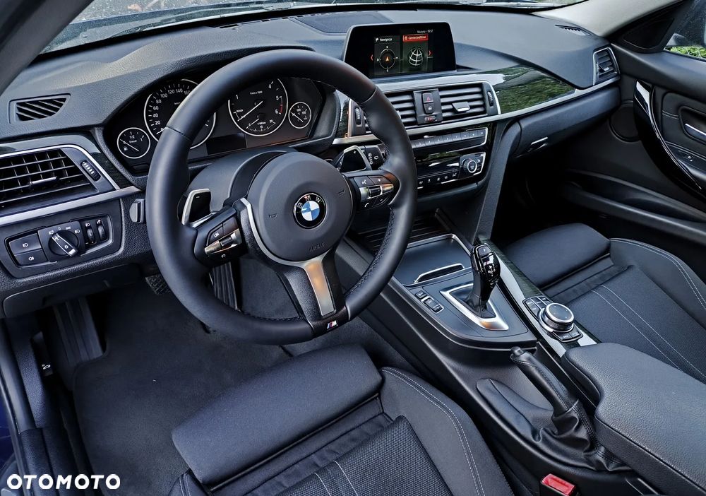 BMW Seria 3 320d Edition M Sport Shadow - 15