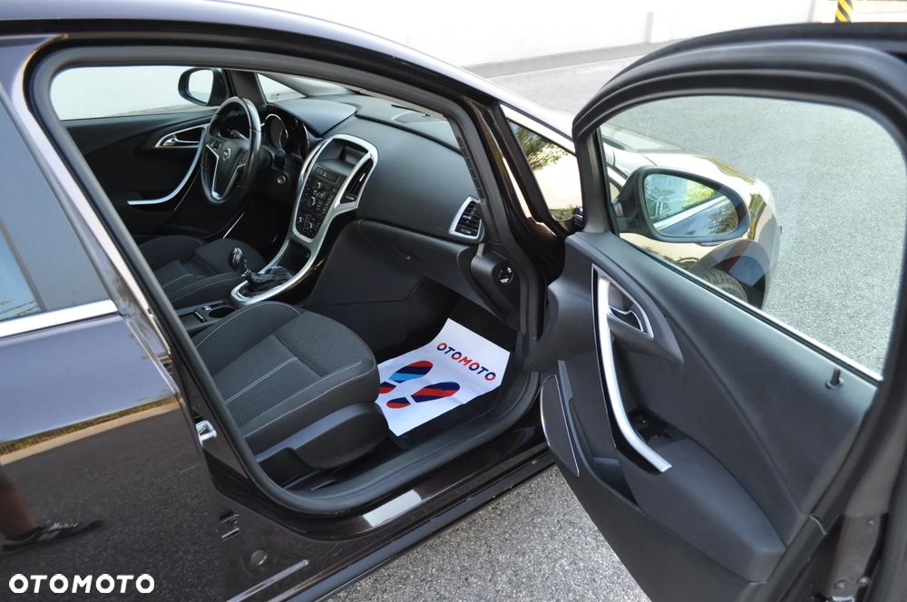 Opel Astra 1.4 Turbo - 14
