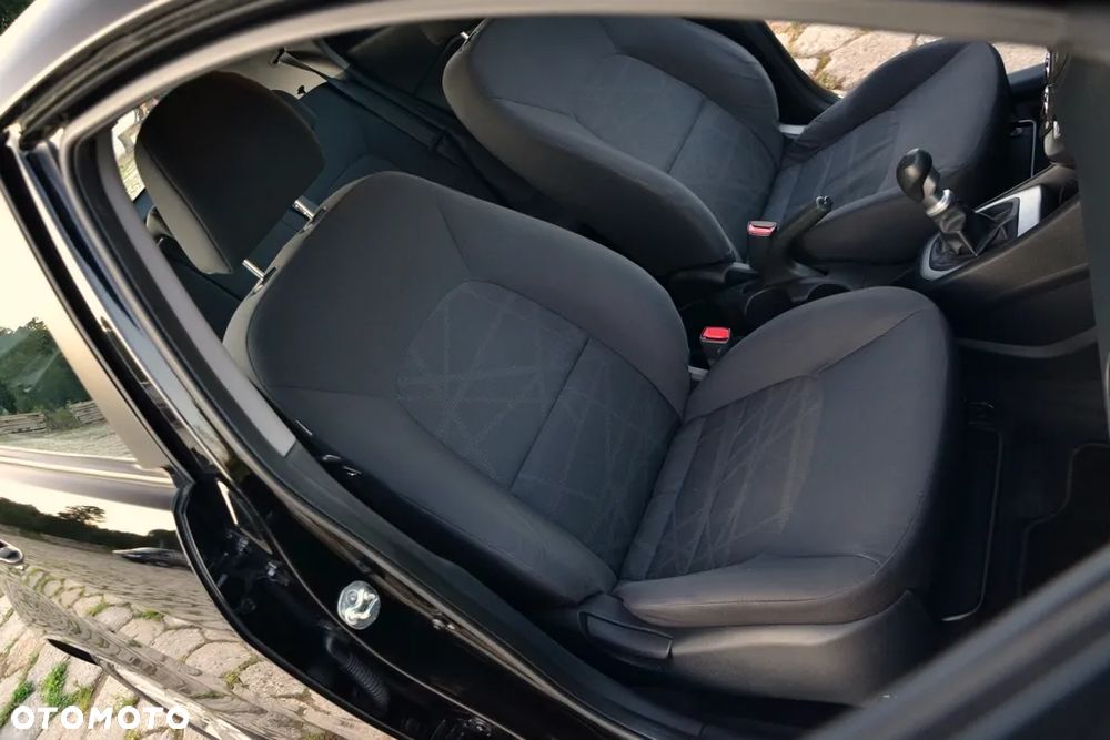Kia Rio 1.4 Dream-Team Edition - 20