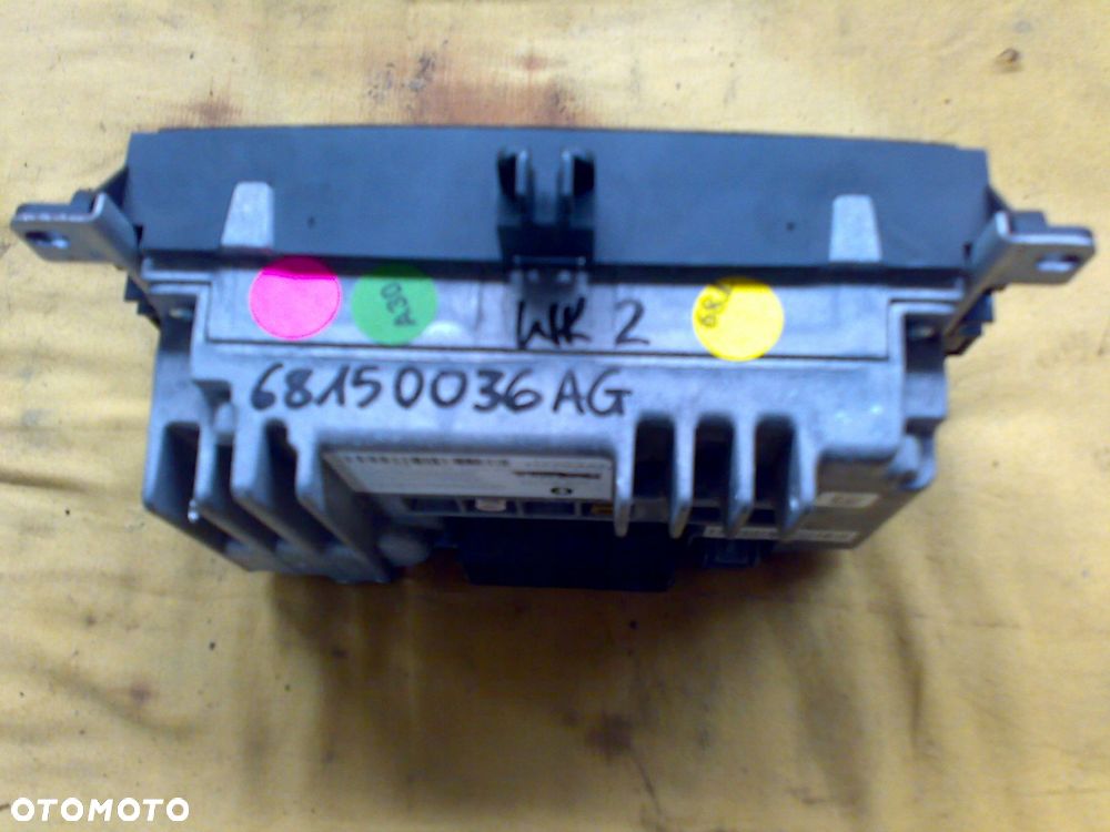 jeep grand cherokee wk2 iv 3.6 wyświetlacz radio panel 68150036ag - 3