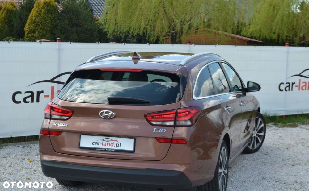 Hyundai i30 1.6 CRDi Premium - 15