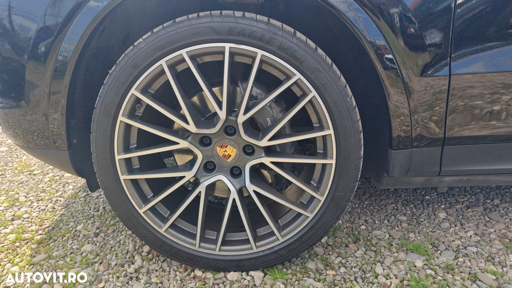 Porsche Cayenne Coupe E-Hybrid Tiptronic S Black Edition - 30