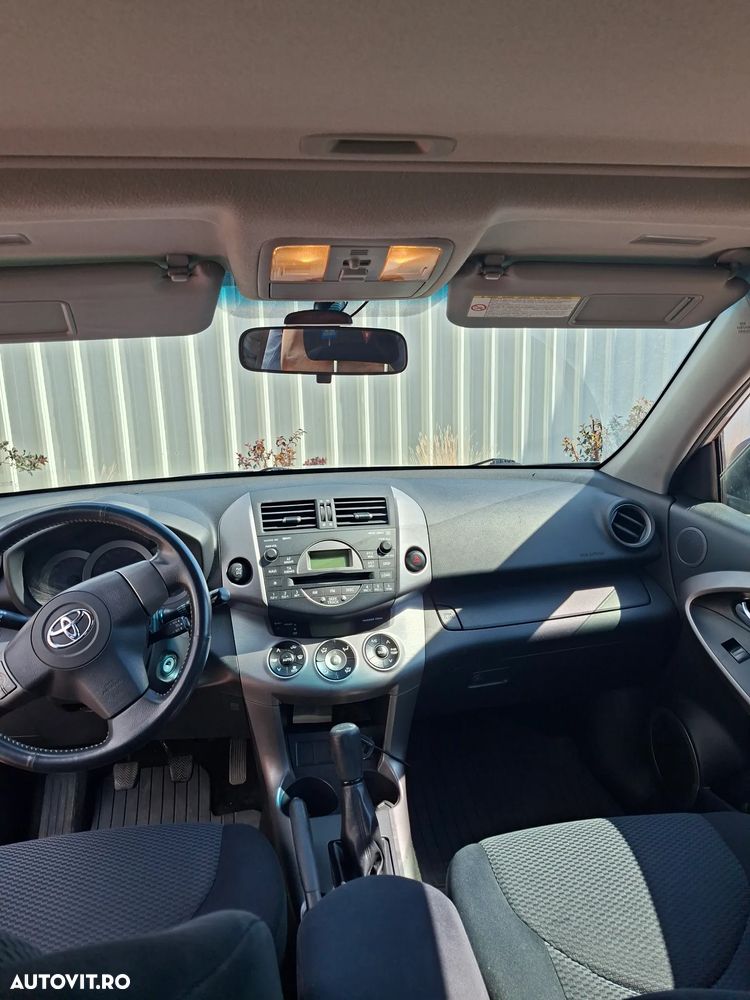 Toyota RAV4 2.0 Executive - 4