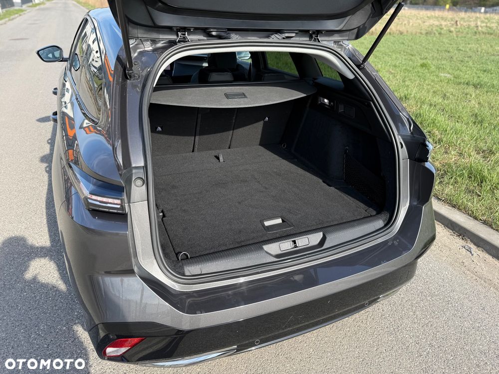 Peugeot 308 1.5 BlueHDi Active Pack Business S&S EAT8 - 39