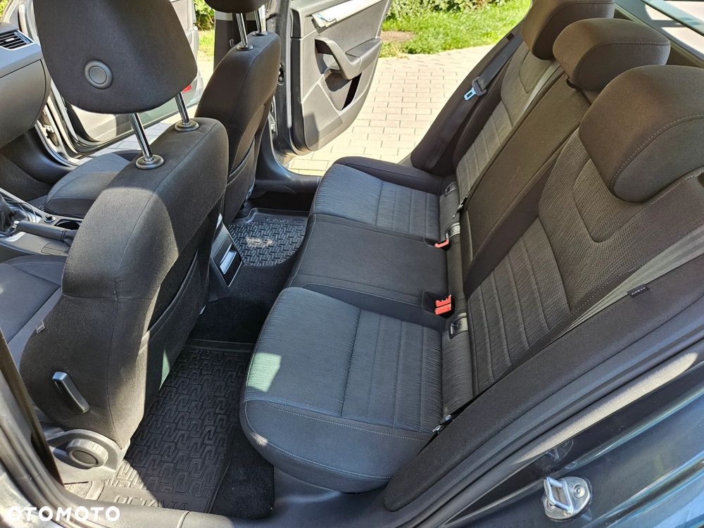 Skoda Octavia 2.0 TDI Style - 16