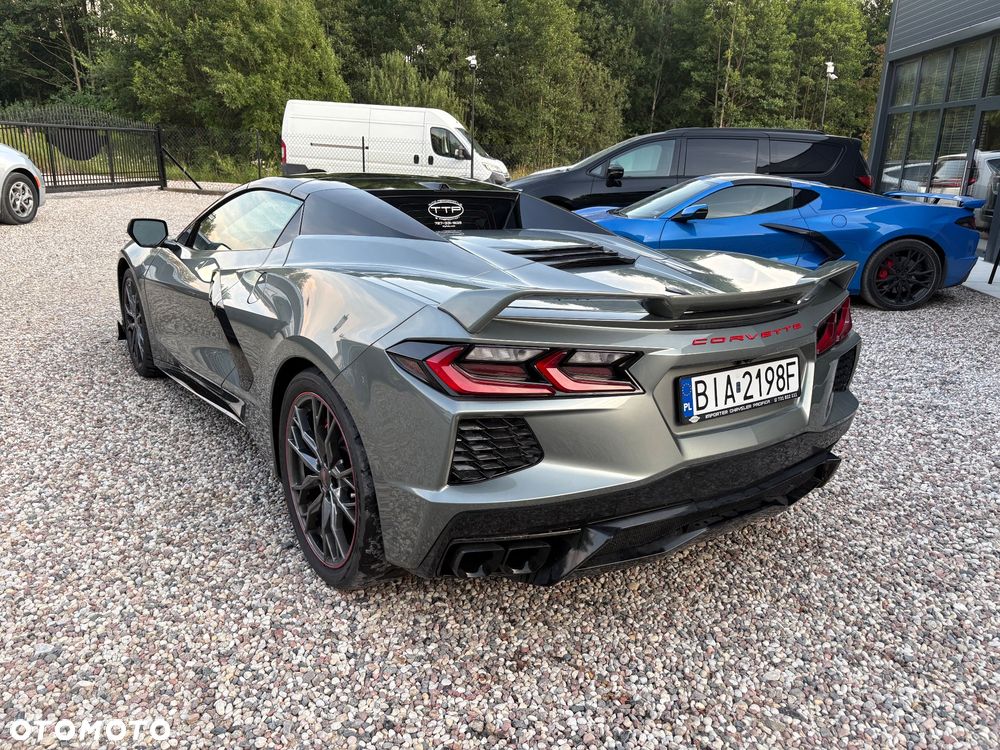 Chevrolet Corvette - 5