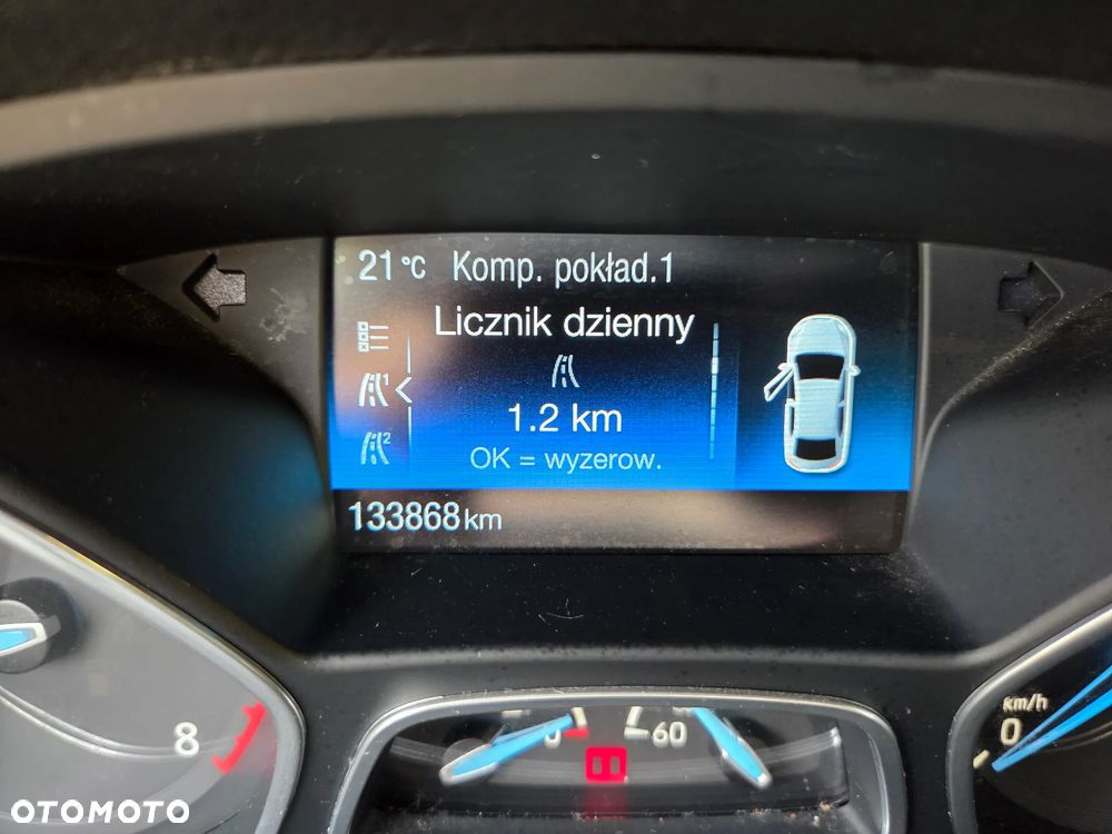 Ford Focus 1.0 EcoBoost Titanium - 30