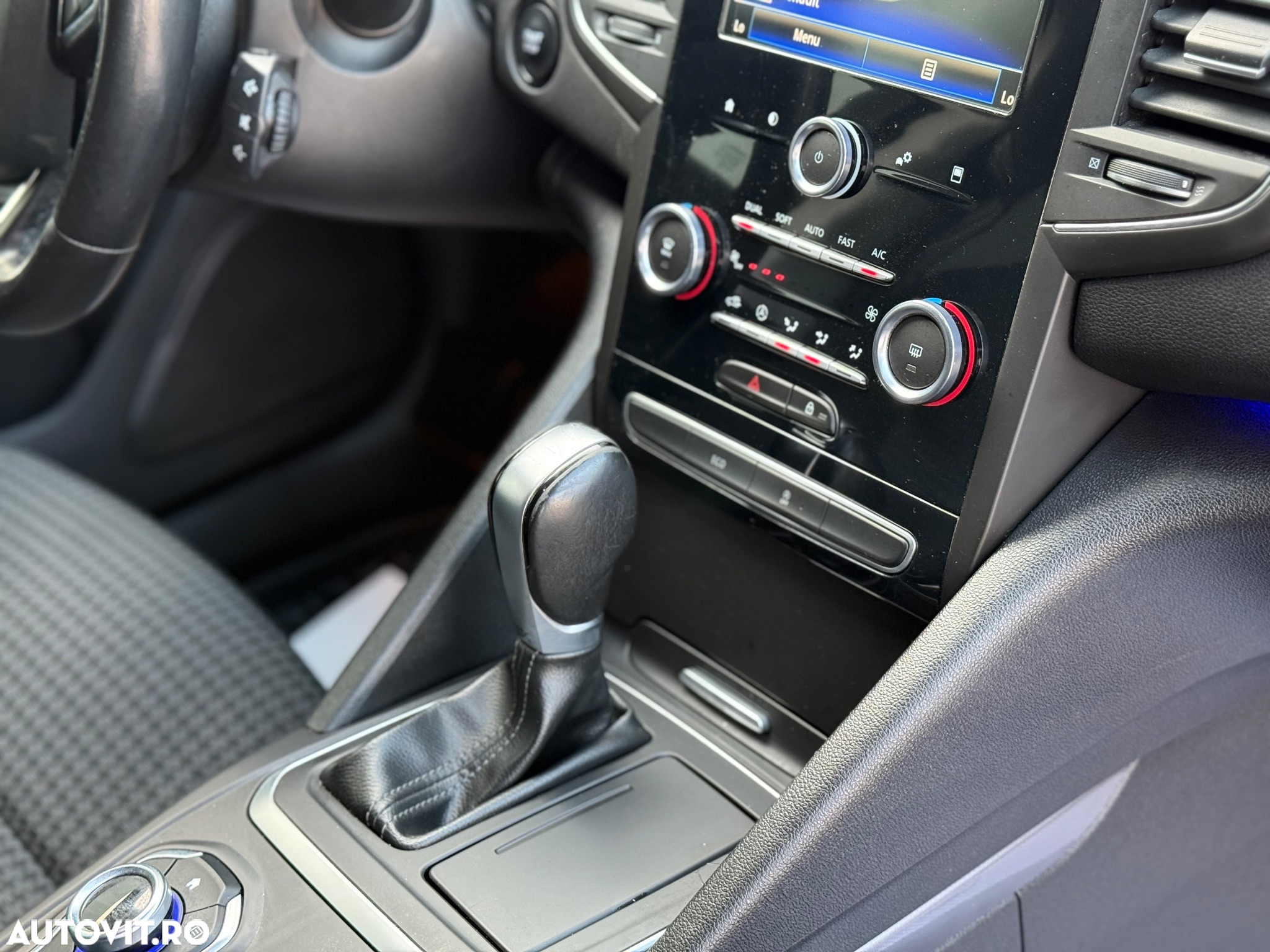 Renault Talisman ENERGY dCi 130 EDC INTENS - 4
