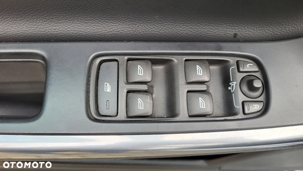 Volvo V60 D4 Drive-E Momentum - 18