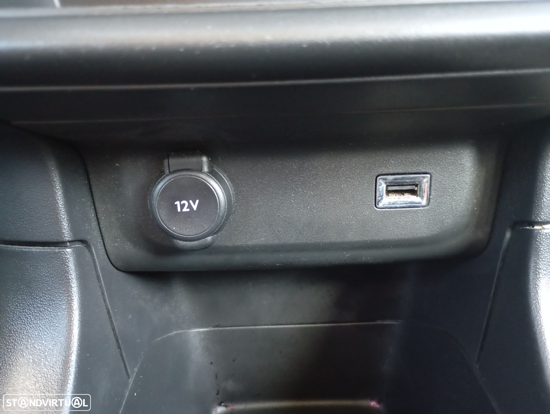 Citroën C3 1.5 BlueHDi Feel Pack - 27