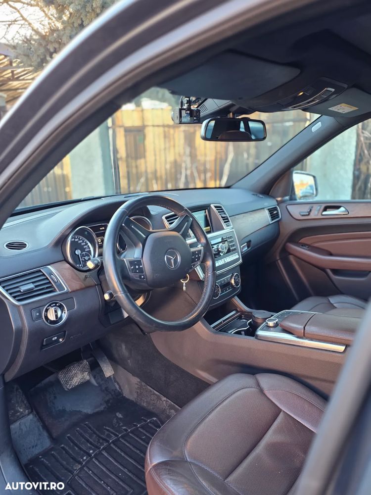 Mercedes-Benz ML 350 BlueTEC 4MATIC 7G-TRONIC - 11