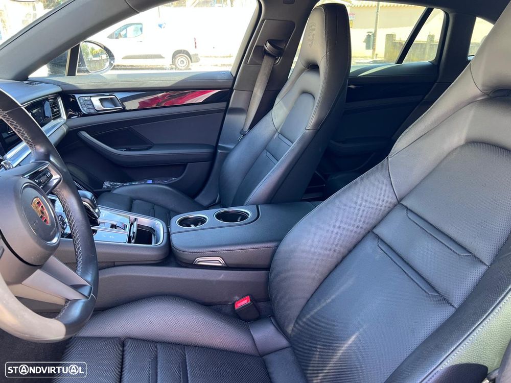 Porsche Panamera Sport Turismo - 4