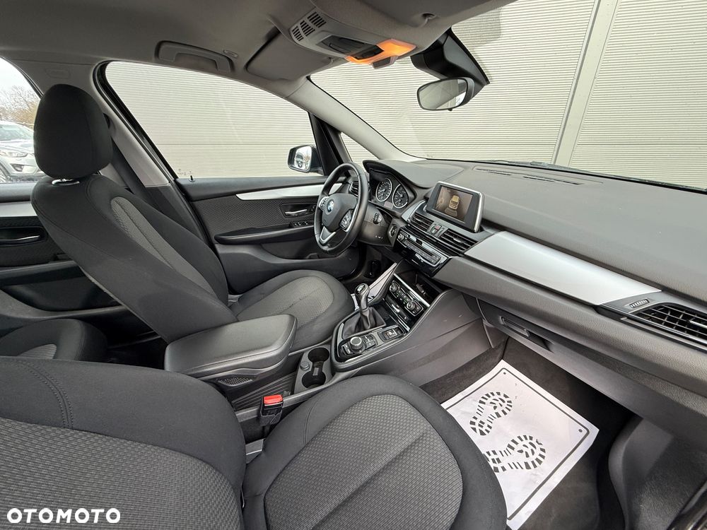 BMW Seria 2 216i Advantage - 19