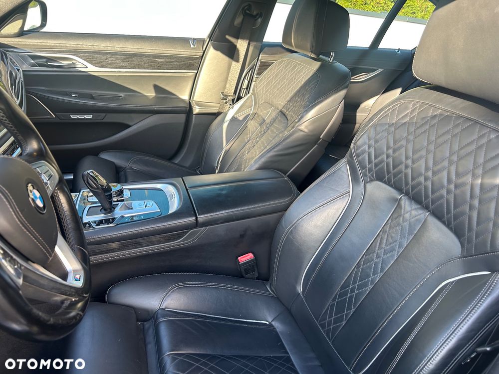 BMW Seria 7 - 17