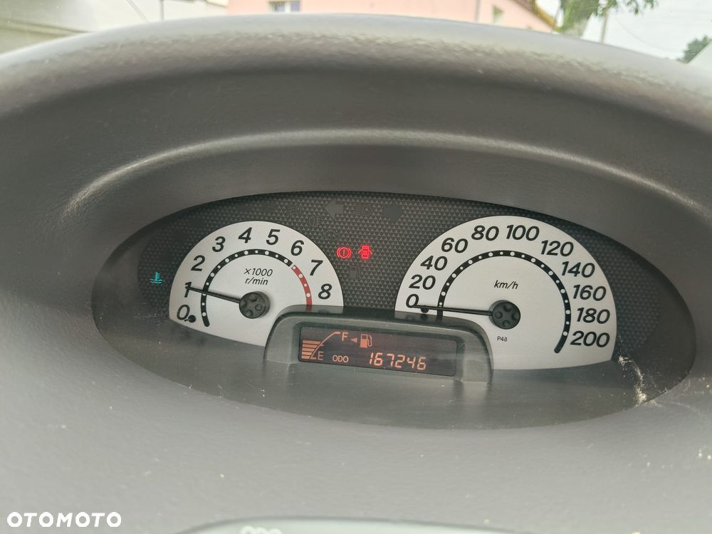 Toyota Yaris 1.5 TSport - 6