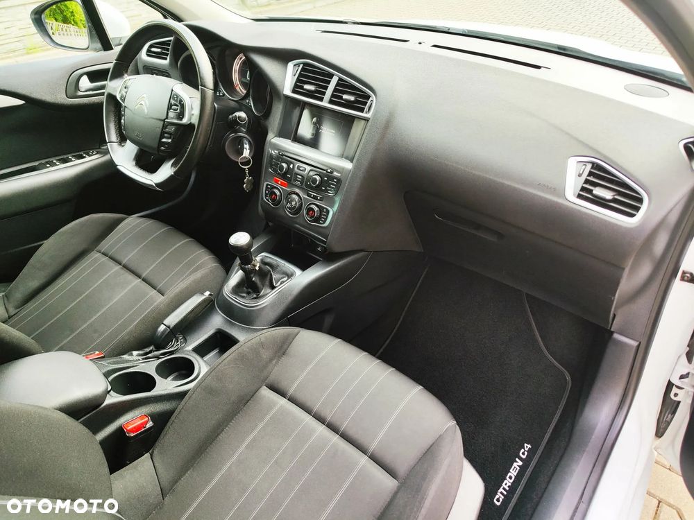 Citroën C4 1.6 HDi Selection - 23
