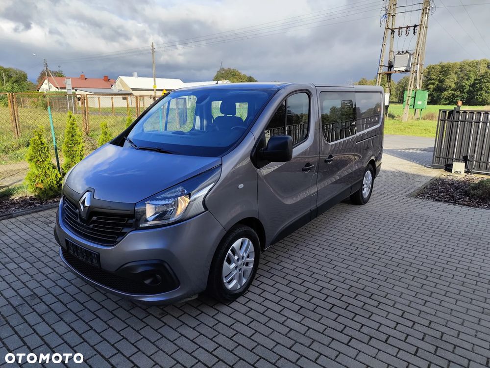 Renault Trafic - 12