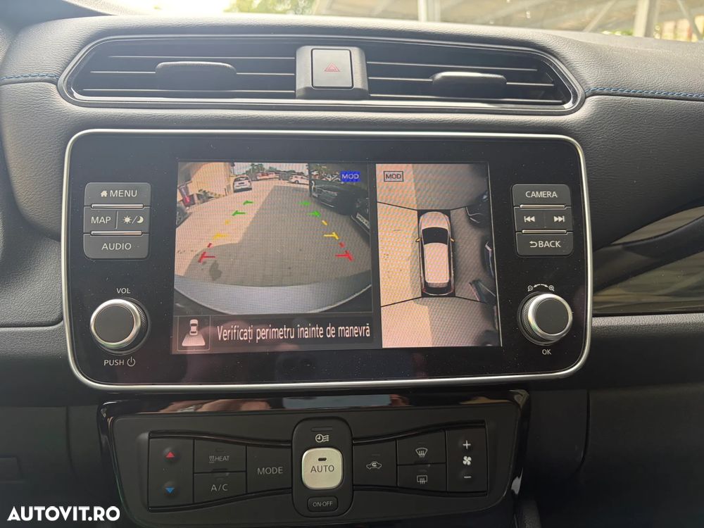 Nissan LEAF 62 kWh e+ N-Connecta - 22