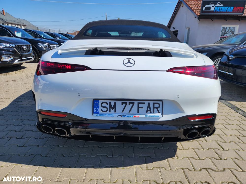 Mercedes-Benz SL ver-amg-43-mhev - 7