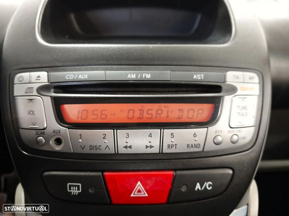 Peugeot 107 1.0 Active - 8