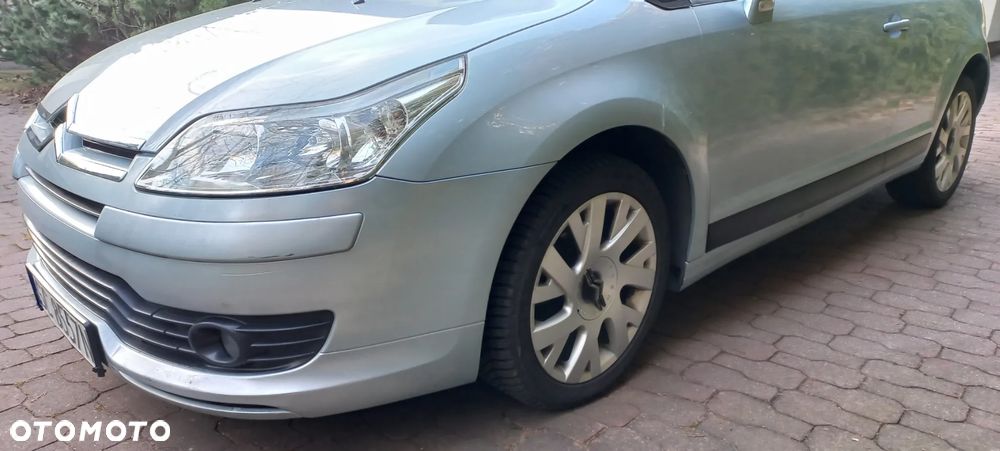 Citroën C4 1.6 16V VTR - 13
