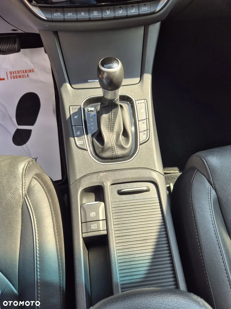 Hyundai i30 - 25