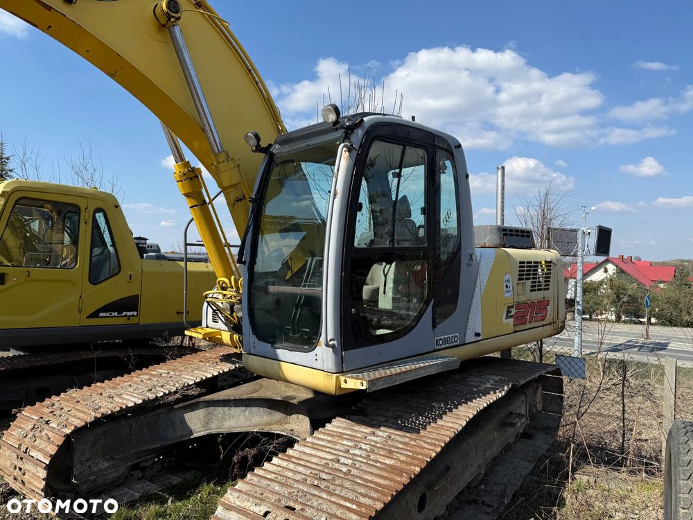 New Holland Kobelco E215 - 2