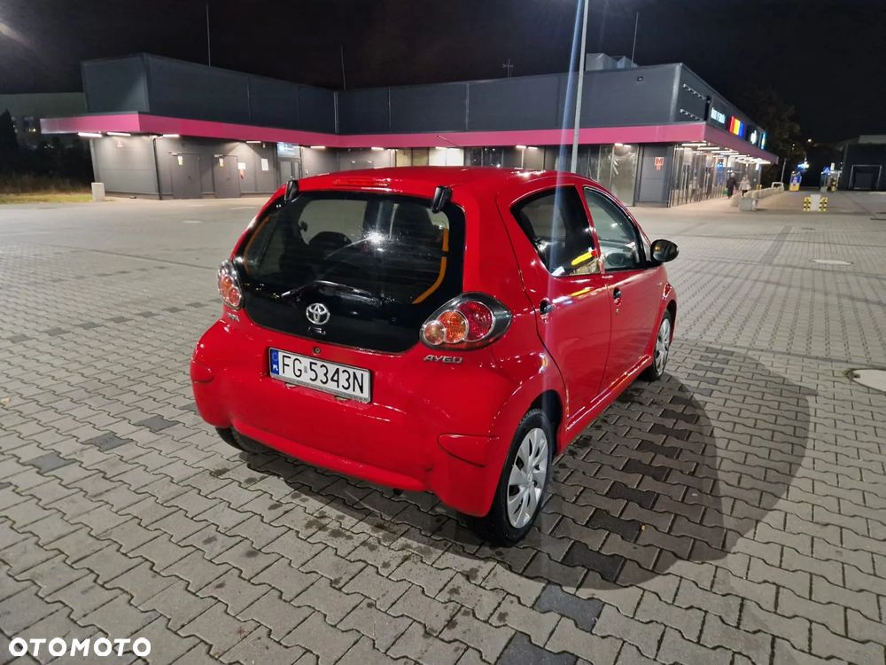 Toyota Aygo 1.0 VVT-i - 12