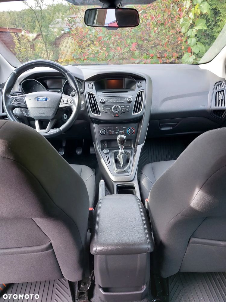 Ford Focus - 7