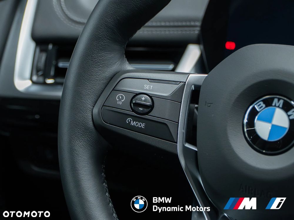 BMW X1 sDrive18i xLine - 27