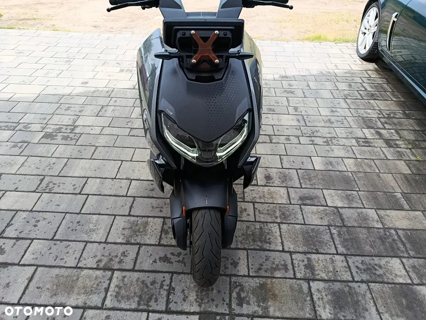 BMW CE 04 - 3