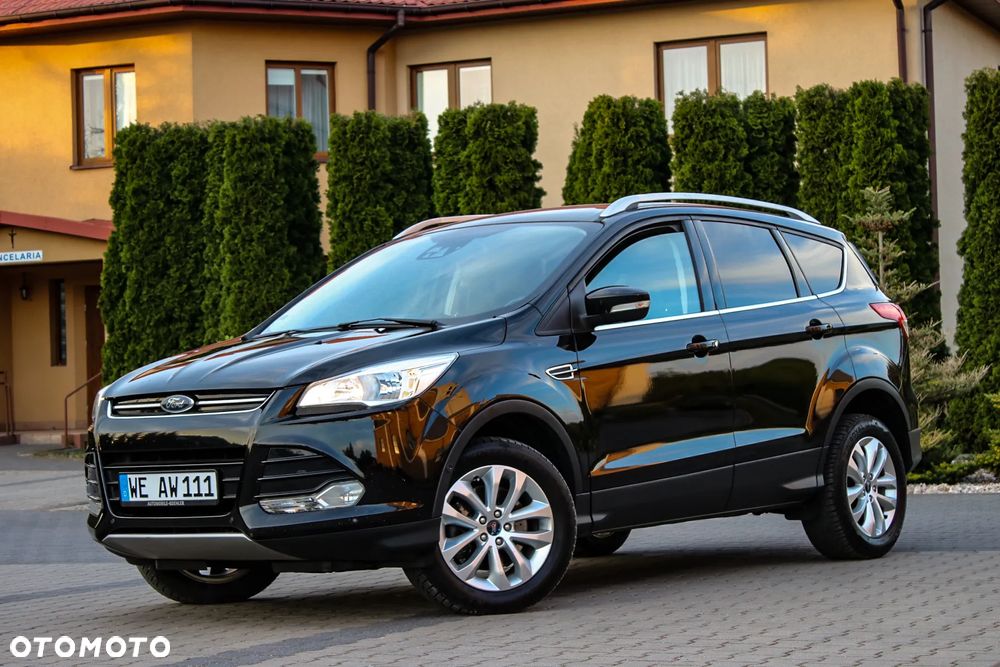 Ford Kuga 2.0 TDCi 2x4 Titanium - 2