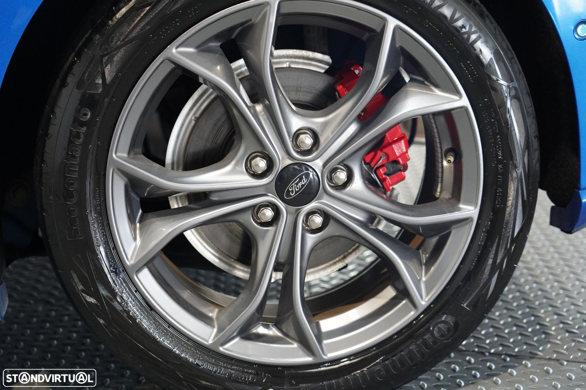 Ford Focus 1.0 EcoBoost ST-Line - 29