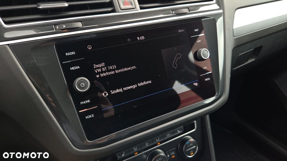 Volkswagen Tiguan - 20
