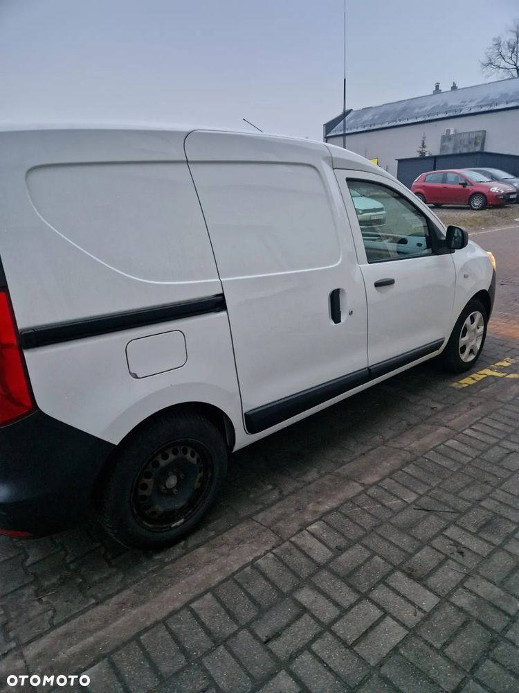 Dacia Dokker - 10