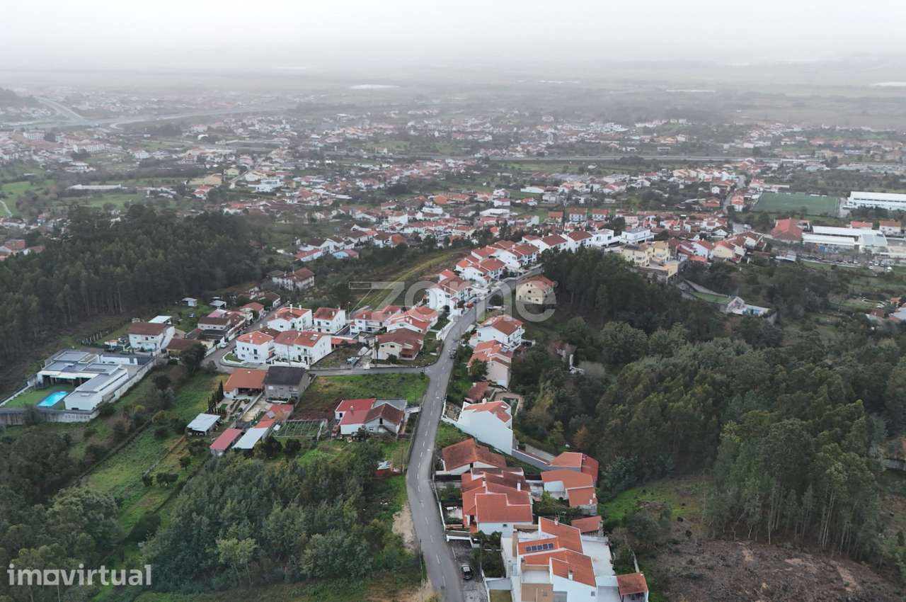 Terreno Urbano com possibilidade de construção em S. Martinho do Bi... - Grande imagem: 3/13