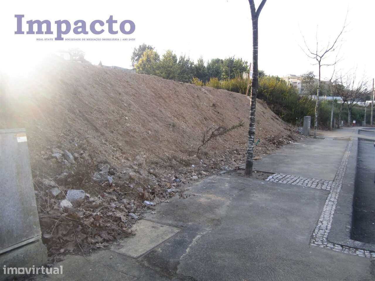 Lote de terreno para construção de moradia individual - Grande imagem: 2/9