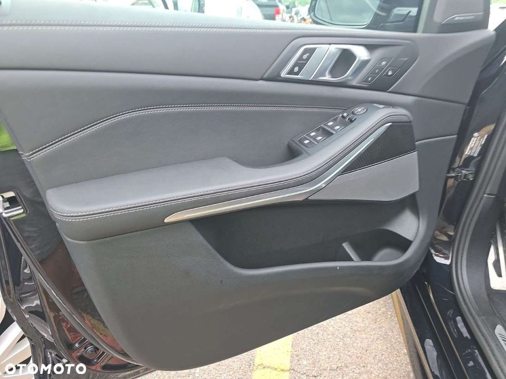 BMW X5 - 11