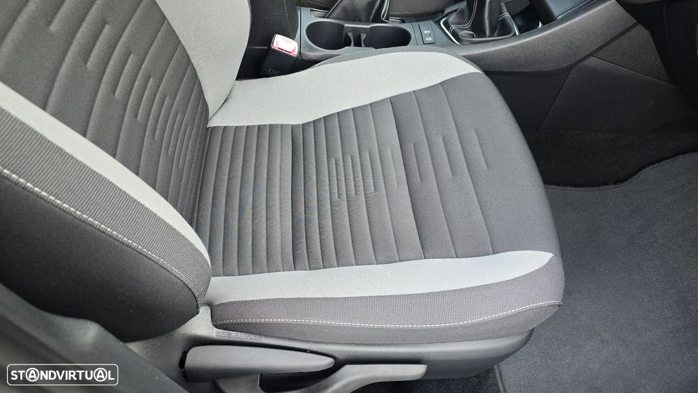 Toyota Auris 1.2T Comfort+Pack Techno +P.Sport — fotografia 51