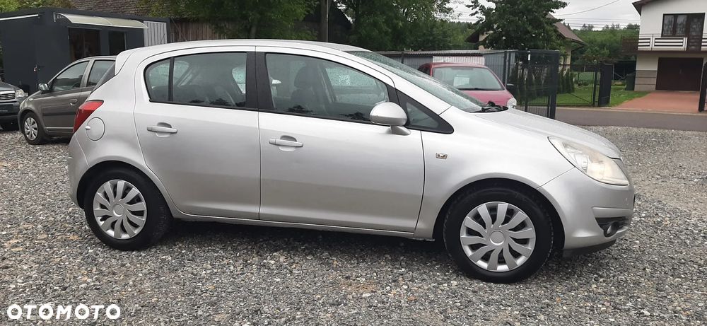 Opel Corsa - 8