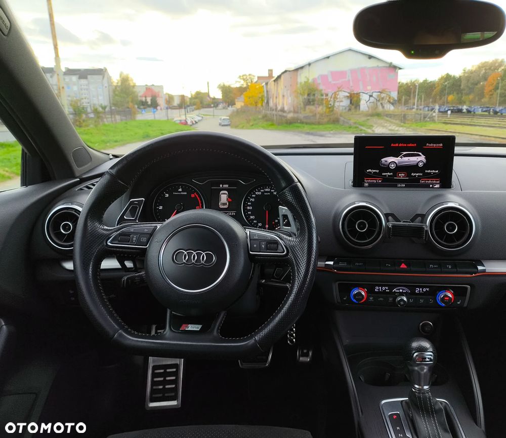 Audi A3 Sportback 2.0 TDI S tronic S line Sportpaket - 8