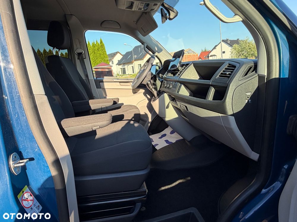 Volkswagen Transporter - 18