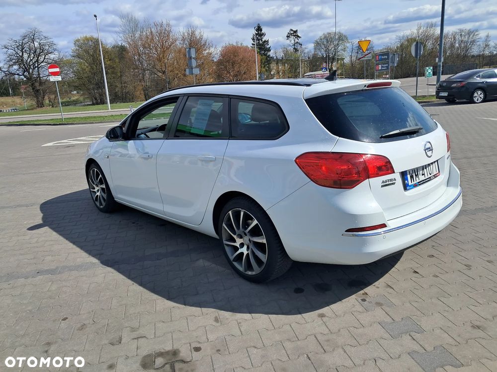 Opel Astra - 4