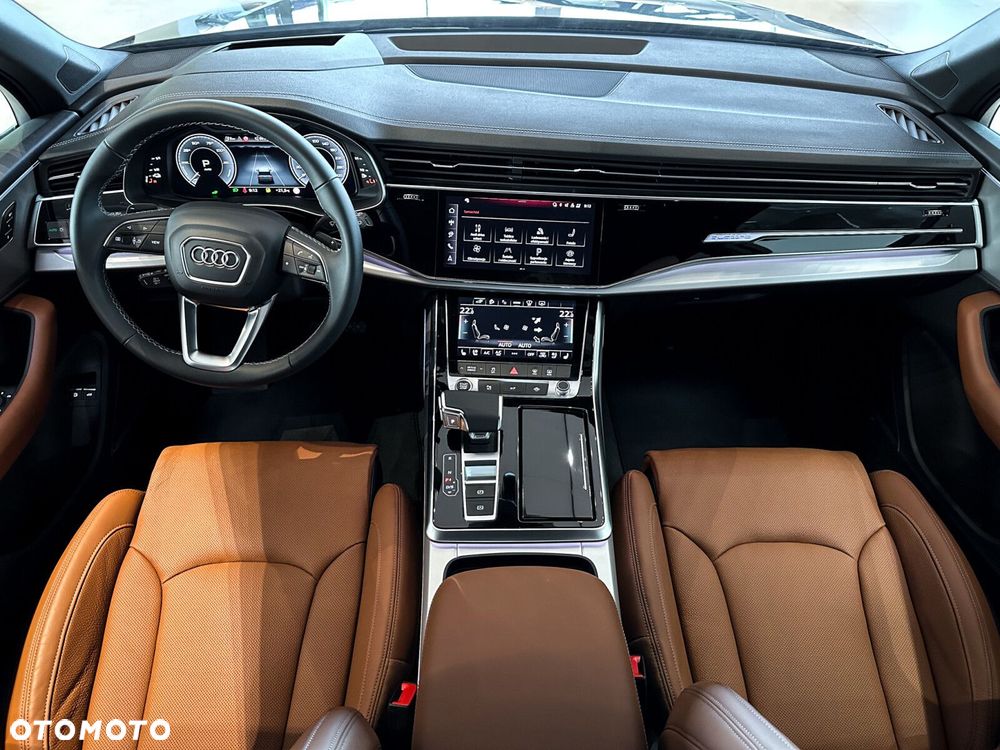 Audi Q7 - 25
