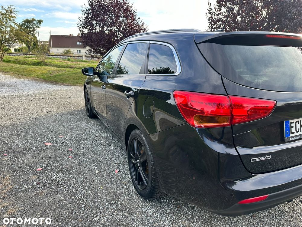 Kia Ceed - 7