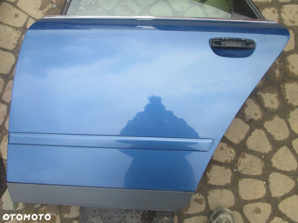 Drzwi lewe TYŁ Audi A4 B6 LZ5W BEZ RDZY kombi - 2