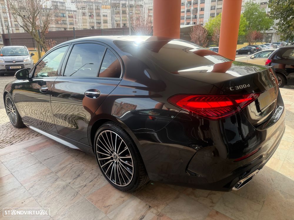 Mercedes-Benz C 300 d AMG Line - 15