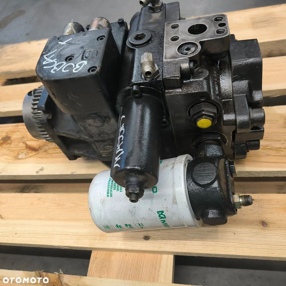 Pompa jazdy 516156 Sauer Danfoss 90R075 Bobcat T - 2